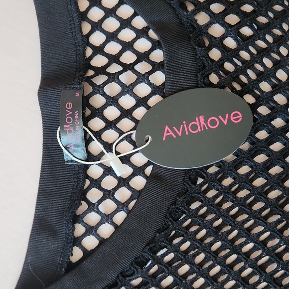 CRop top 🖤 M - Picture 2 of 4